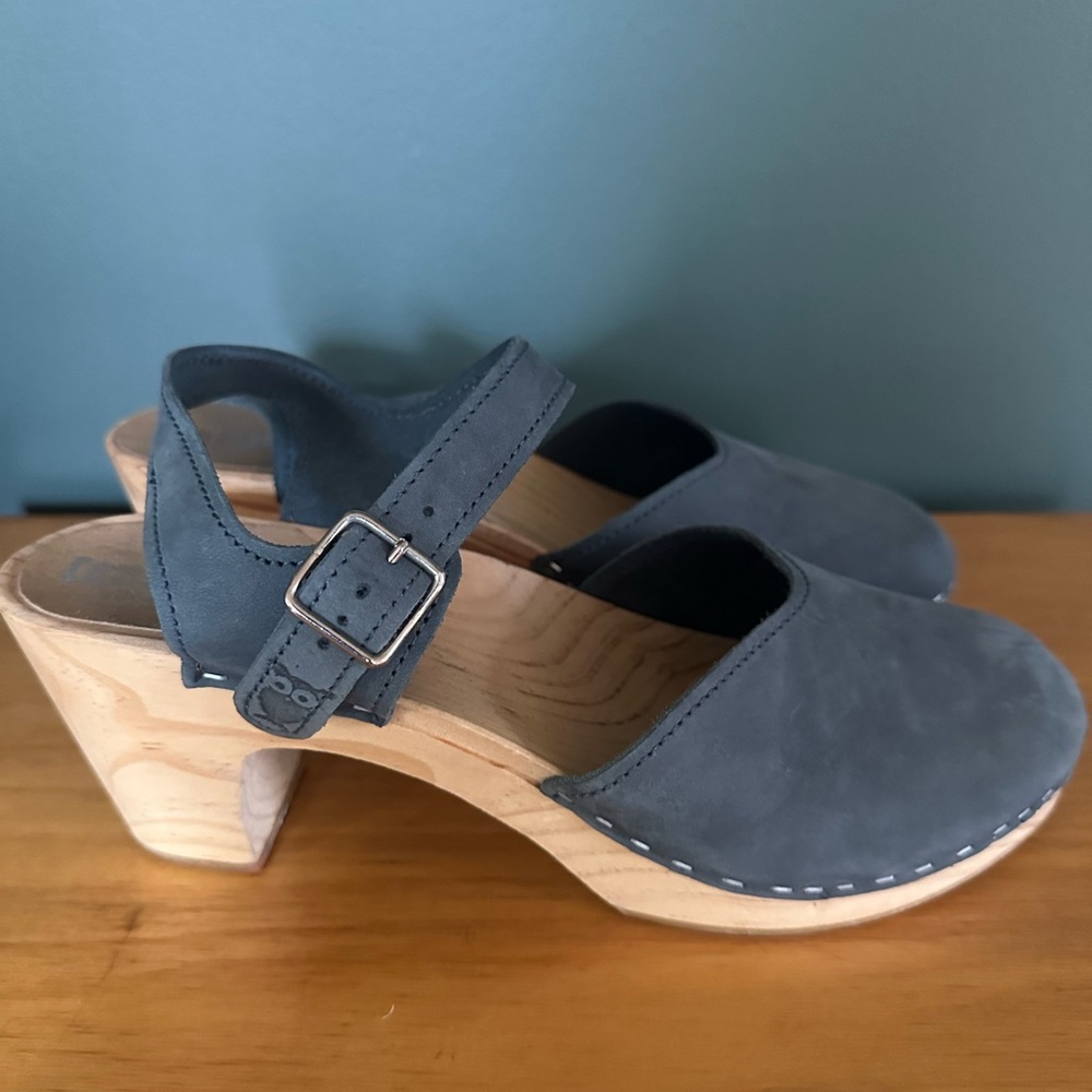 Sandgrens Victoria Classic Clog Pale Blue Size 41